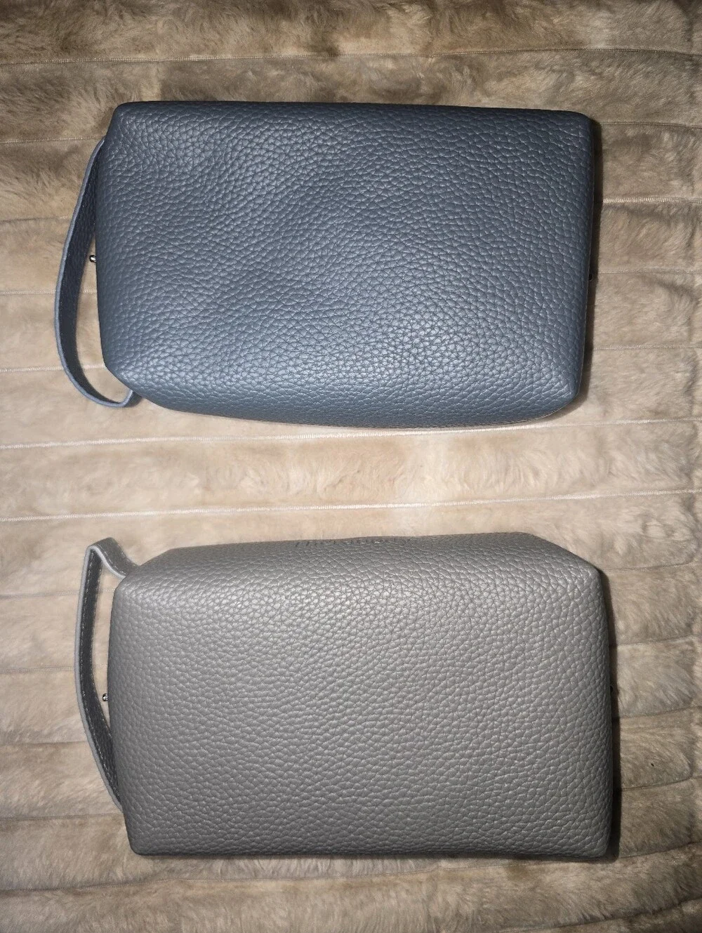 Therabody Leather Toiletry Bag Set — Blue and Gray